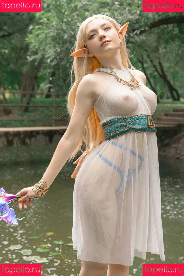 Carry Key / CarryKey_ / carry.key_cosplay / carrykey / carrykey_cosplay Onlyfans Photo Gallery 