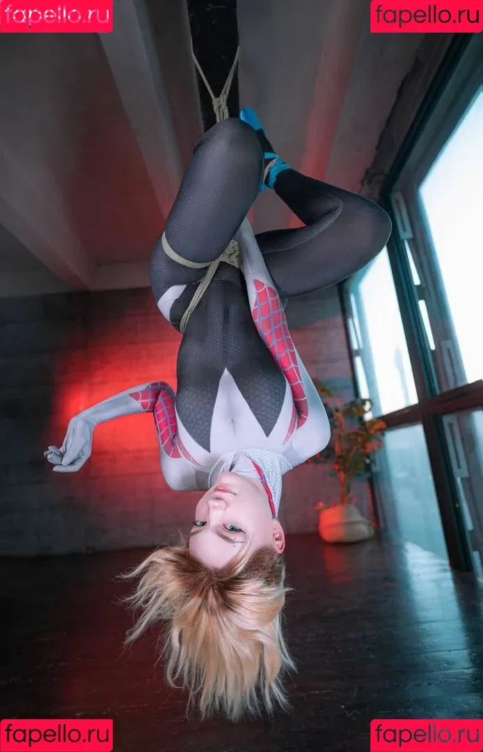 Carry Key / CarryKey_ / carry.key_cosplay / carrykey / carrykey_cosplay Onlyfans Photo Gallery 