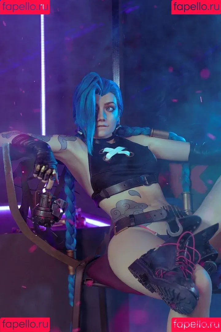 Carry Key / CarryKey_ / carry.key_cosplay / carrykey / carrykey_cosplay Onlyfans Photo Gallery 