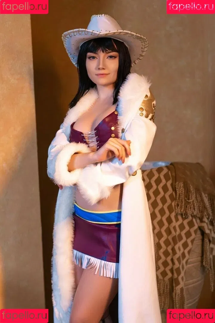 Carry Key / CarryKey_ / carry.key_cosplay / carrykey / carrykey_cosplay Onlyfans Photo Gallery 