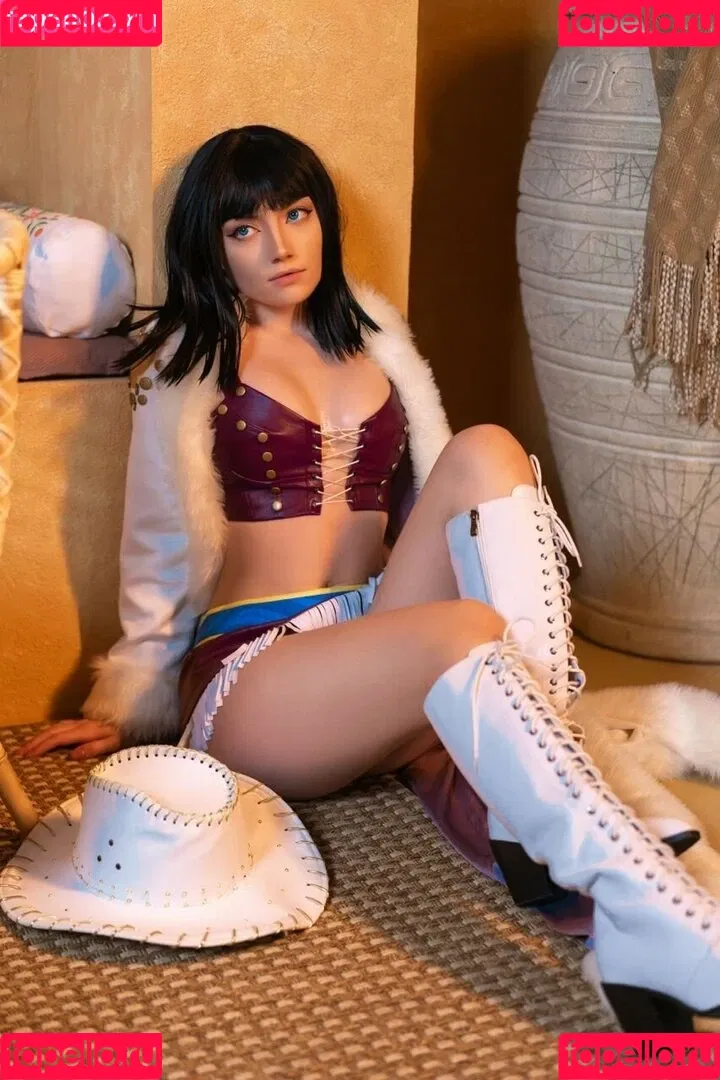 Carry Key / CarryKey_ / carry.key_cosplay / carrykey / carrykey_cosplay Onlyfans Photo Gallery 