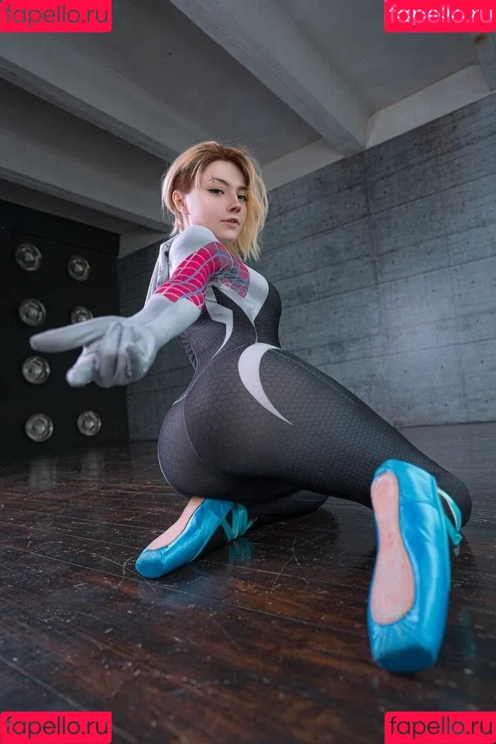 Carry Key / CarryKey_ / carry.key_cosplay / carrykey / carrykey_cosplay Onlyfans Photo Gallery 