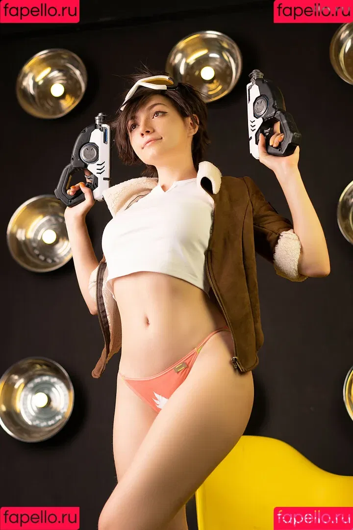 Carry Key / CarryKey_ / carry.key_cosplay / carrykey / carrykey_cosplay Onlyfans Photo Gallery 