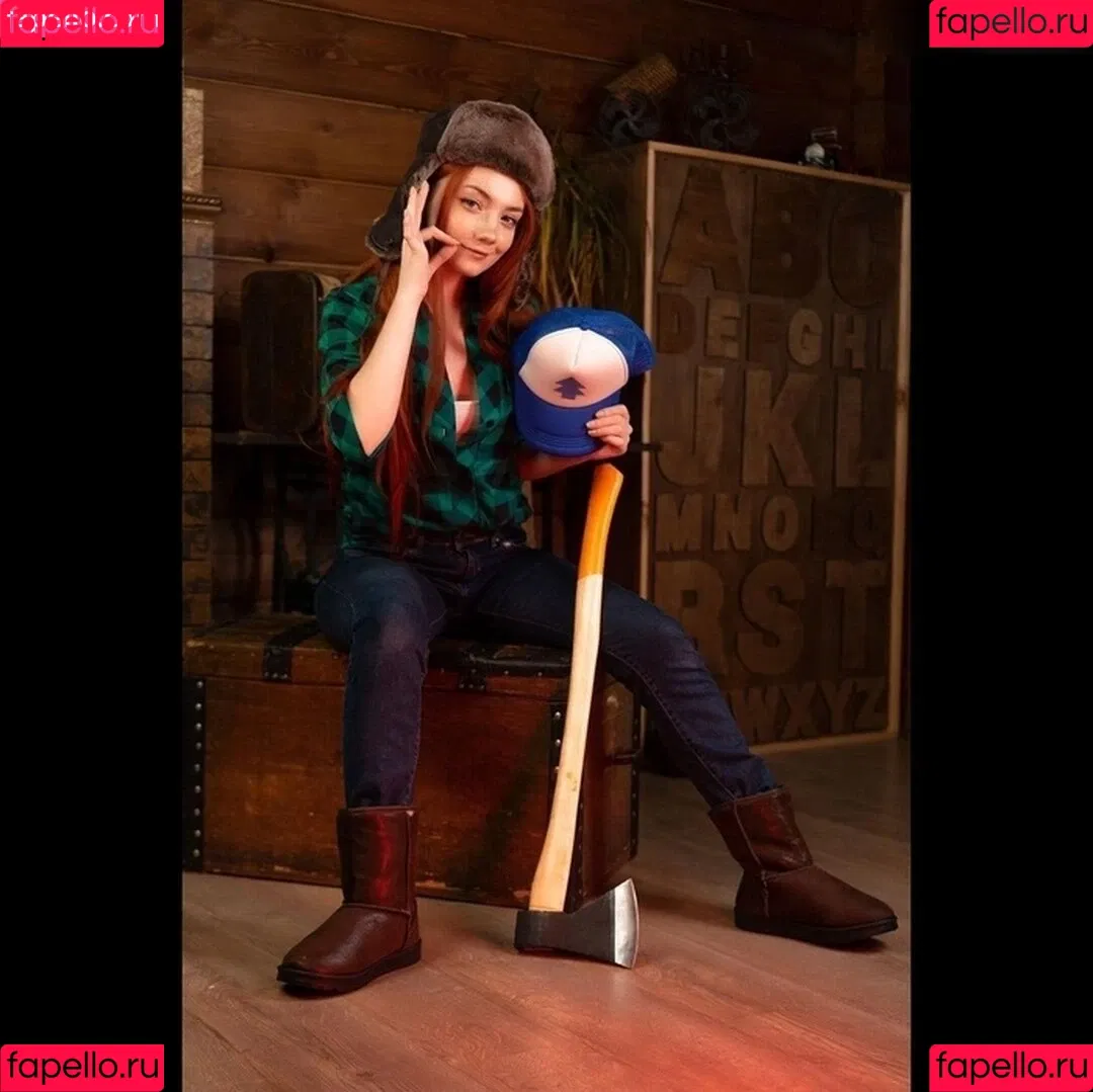 Carry Key / CarryKey_ / carry.key_cosplay / carrykey / carrykey_cosplay Onlyfans Photo Gallery 