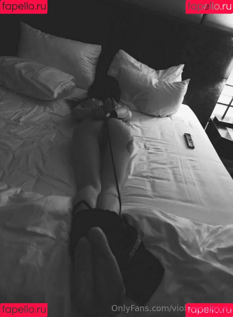 viola_m01 / viola_mommy Onlyfans Photo Gallery 