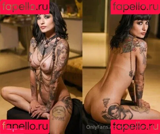 viola_m01 / viola_mommy Onlyfans Photo Gallery 