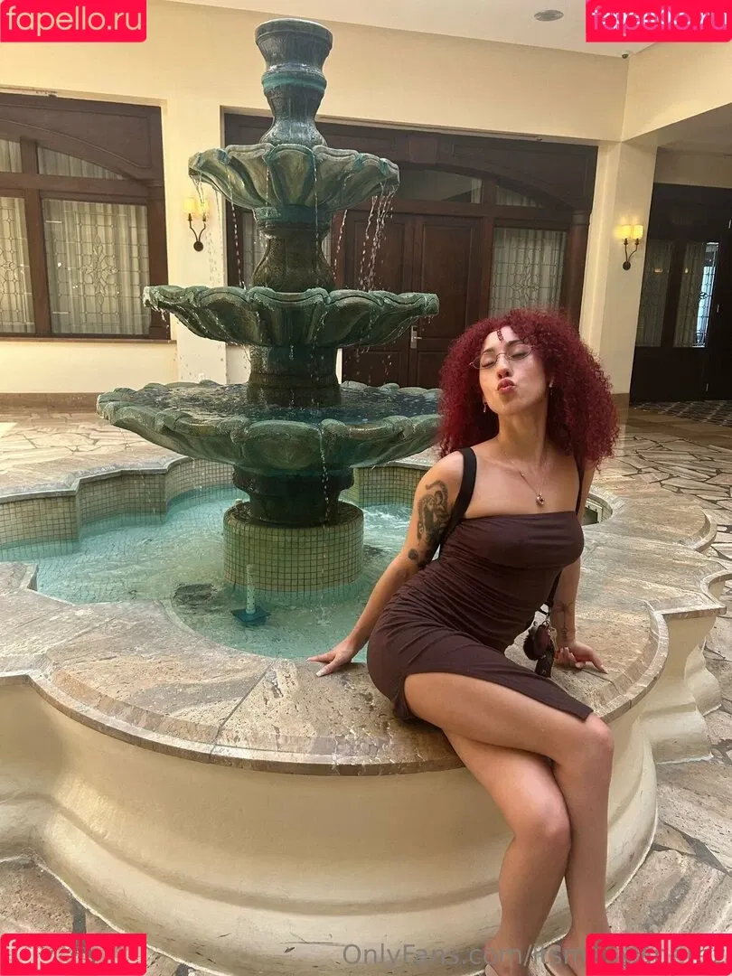 actuallykiraperez / itsmekiraperez Onlyfans Photo Gallery 