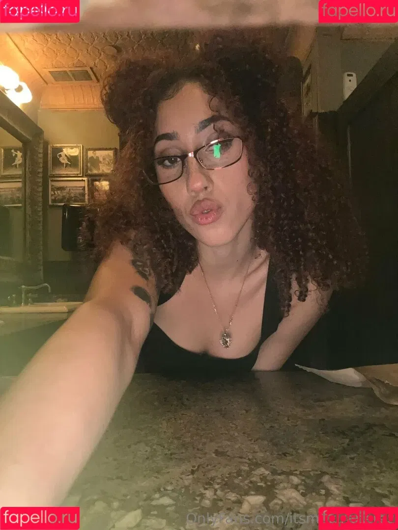 actuallykiraperez / itsmekiraperez Onlyfans Photo Gallery 