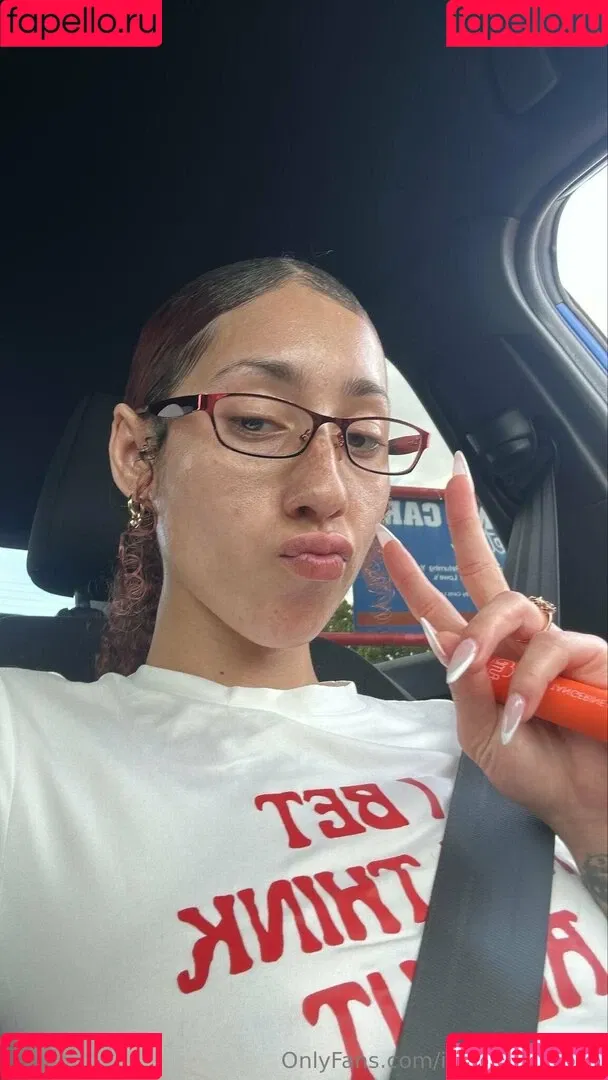 actuallykiraperez / itsmekiraperez Onlyfans Photo Gallery 