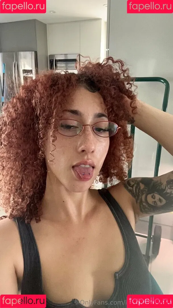 actuallykiraperez / itsmekiraperez Onlyfans Photo Gallery 