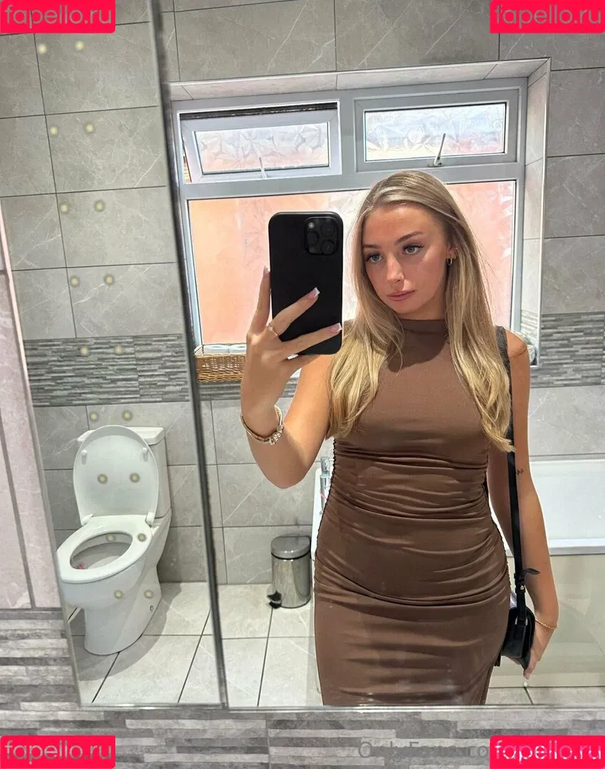 faedaw / faeedaw Onlyfans Photo Gallery 