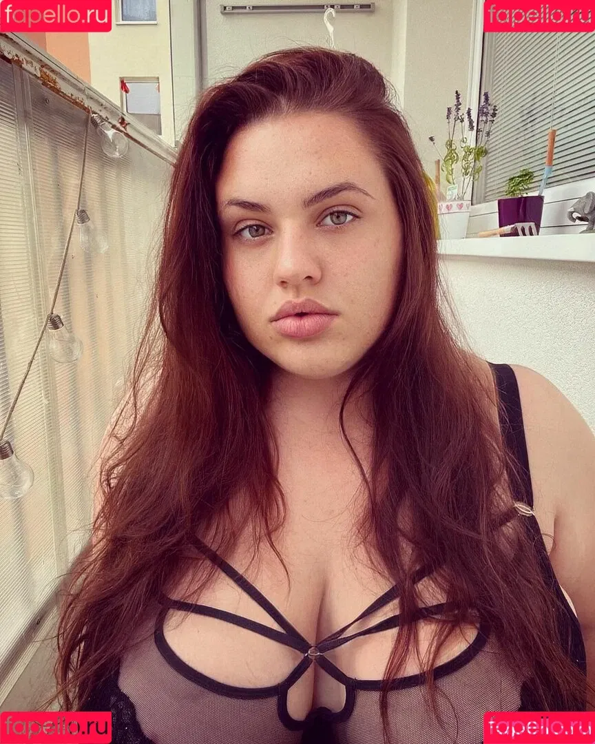 Babu Vale / babu_na Onlyfans Photo Gallery 