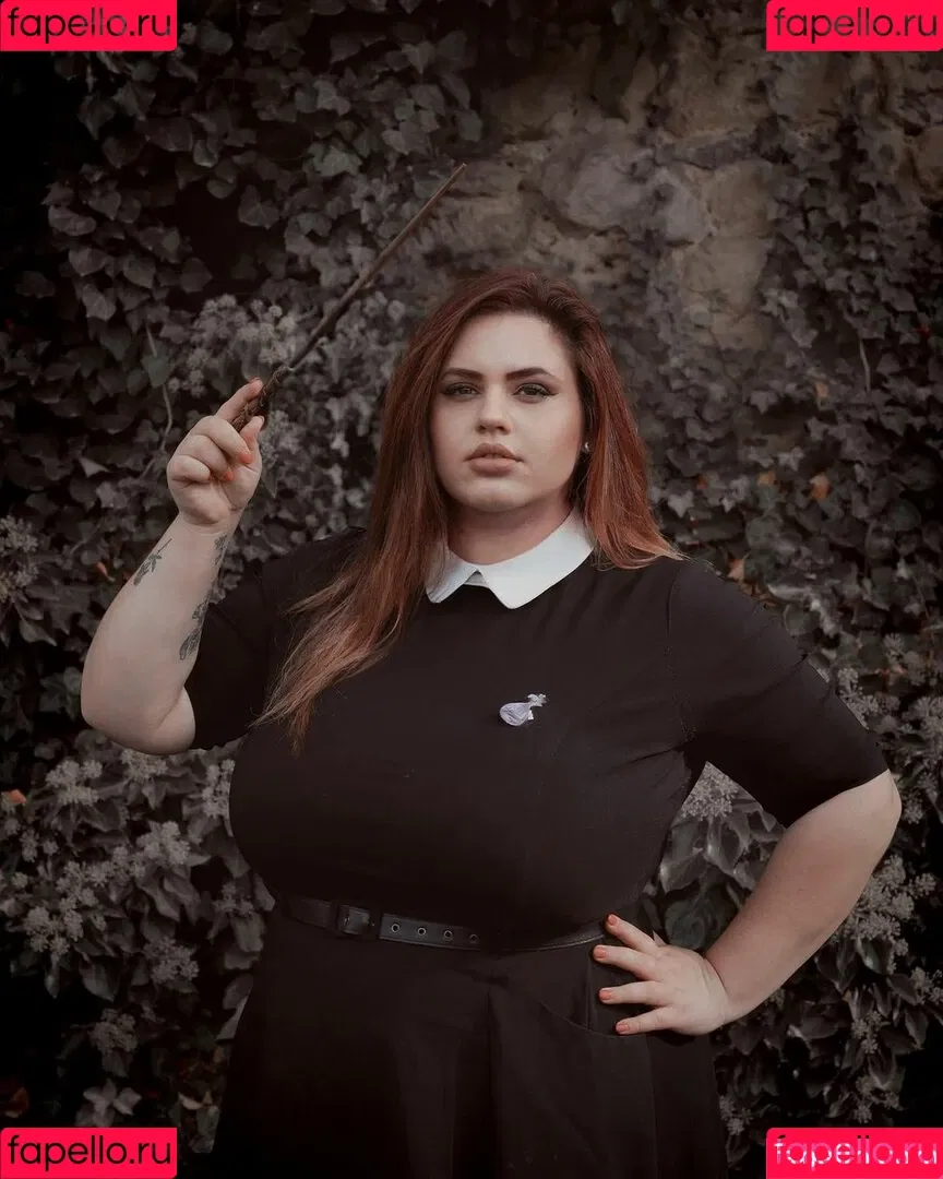 Babu Vale / babu_na Onlyfans Photo Gallery 