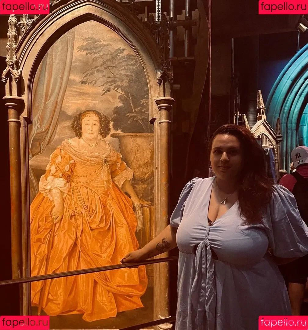 Babu Vale / babu_na Onlyfans Photo Gallery 