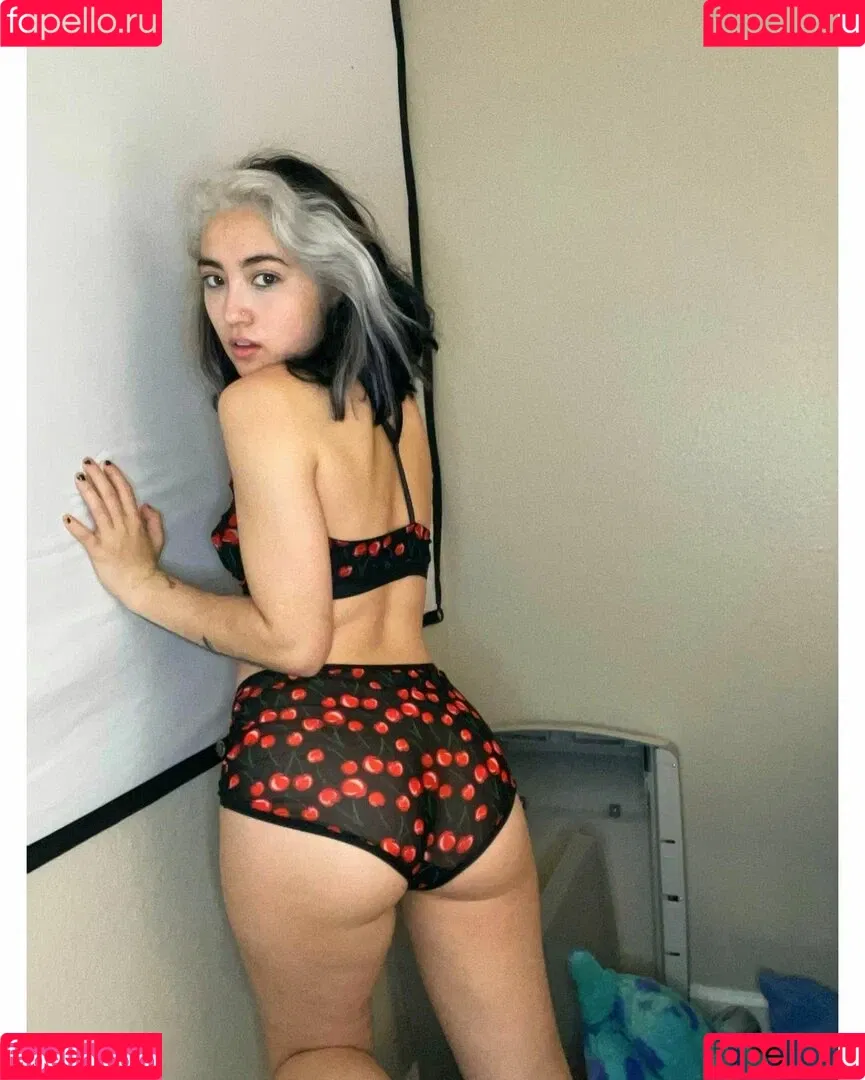 Jackie_Spitz / Jackieemuah / Lexiewood / lexiwoodx Onlyfans Photo Gallery 