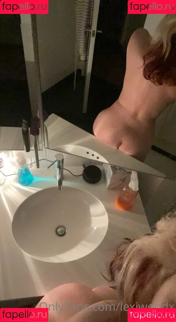 Jackie_Spitz / Jackieemuah / Lexiewood / lexiwoodx Onlyfans Photo Gallery 