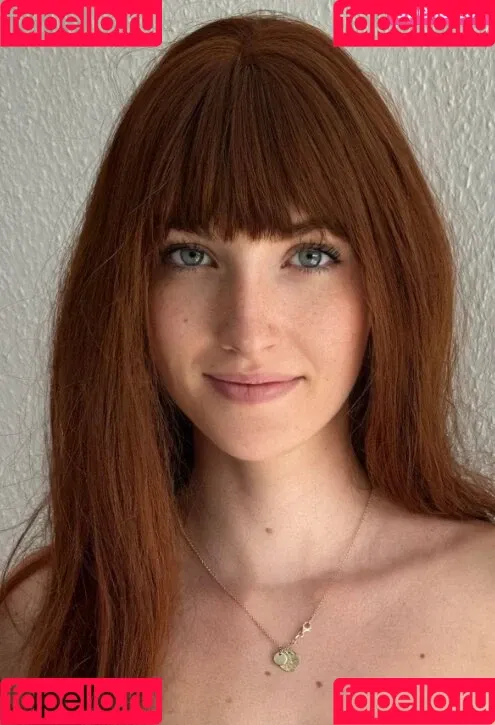 Anna Redd Please / anna.redd Onlyfans Photo Gallery 