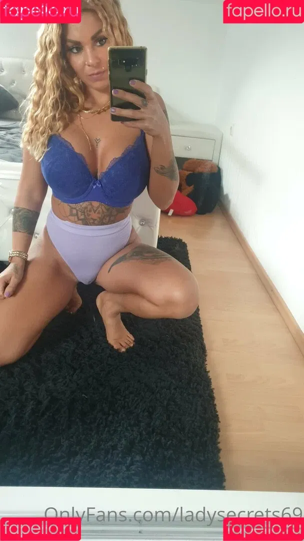 Ladysecrets / ladysecrets69 / ladysercrets69 Onlyfans Photo Gallery 