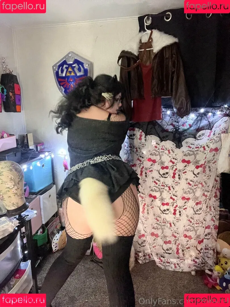 zomcel / zomical Onlyfans Photo Gallery 