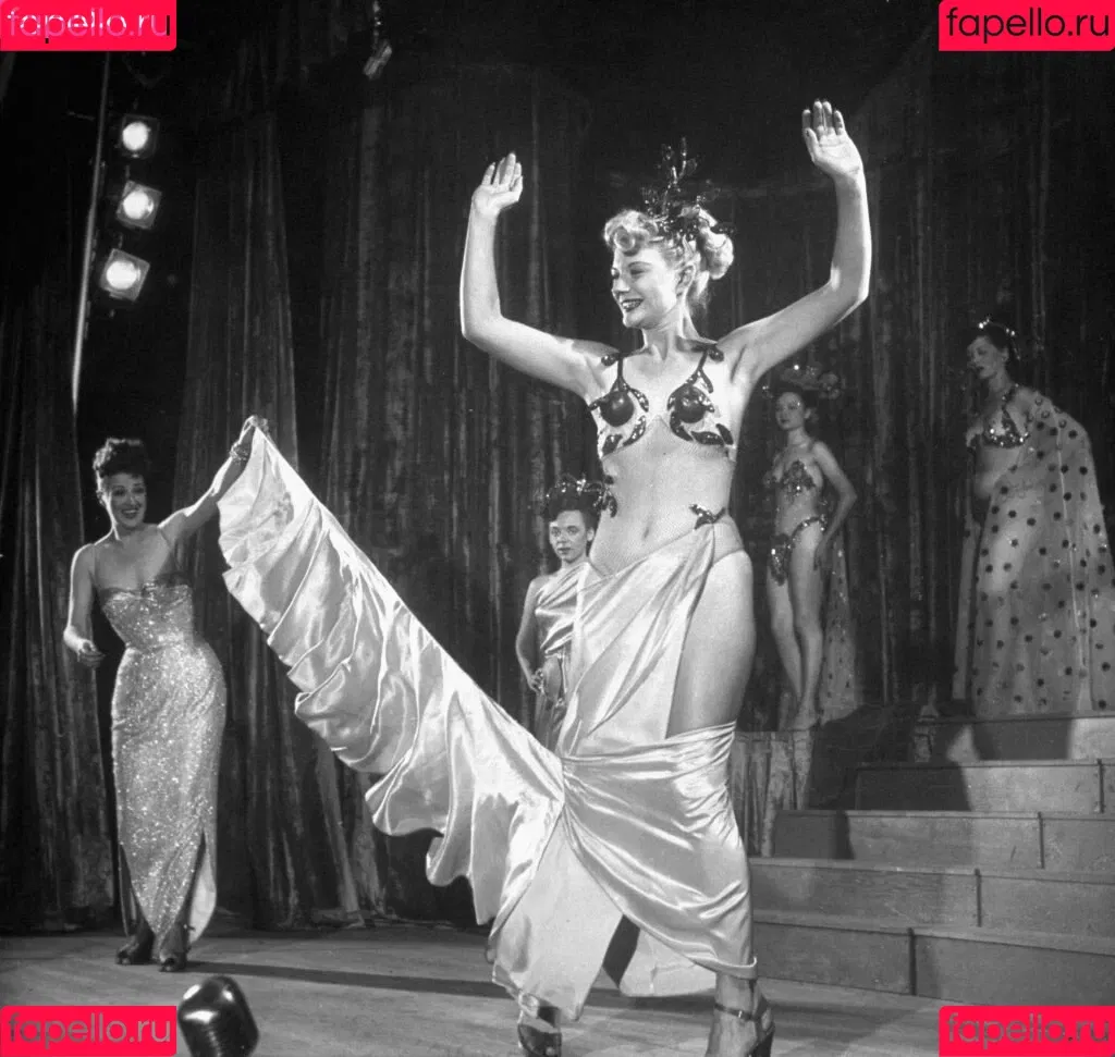 Gypsy Rose / Gypsyrose_137 / riotgypsyrose Onlyfans Photo Gallery 