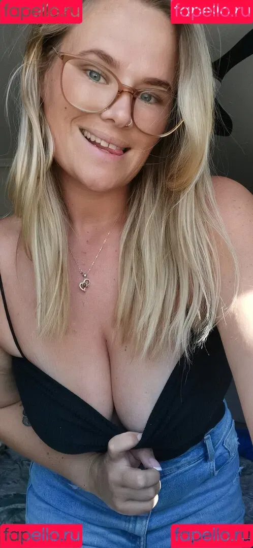 abi_fox12 / abifox12xxx Onlyfans Photo Gallery 