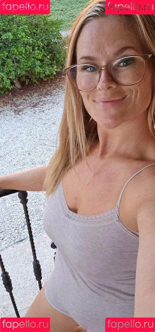 abi_fox12 / abifox12xxx Onlyfans Photo Gallery 