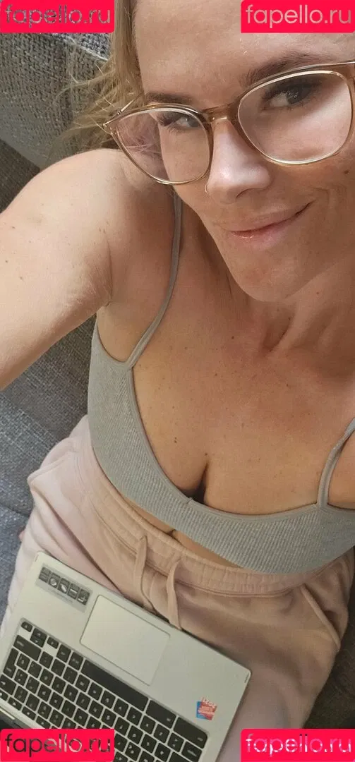 abi_fox12 / abifox12xxx Onlyfans Photo Gallery 