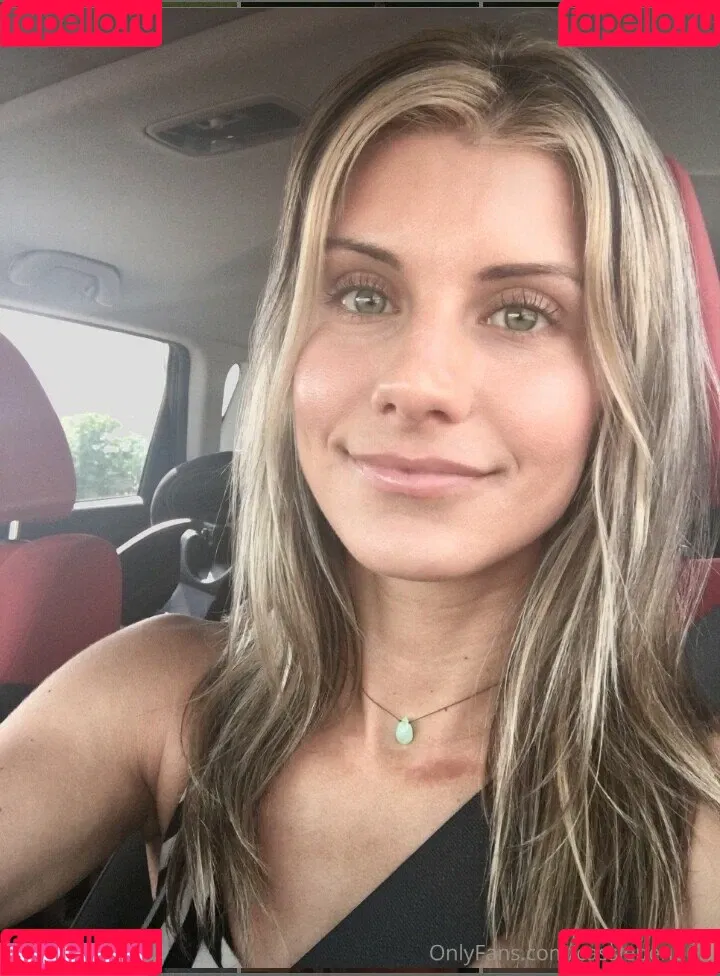 Cassie Bender / CassieBenderX / anyuser / cassiebenderfit Onlyfans Photo Gallery 