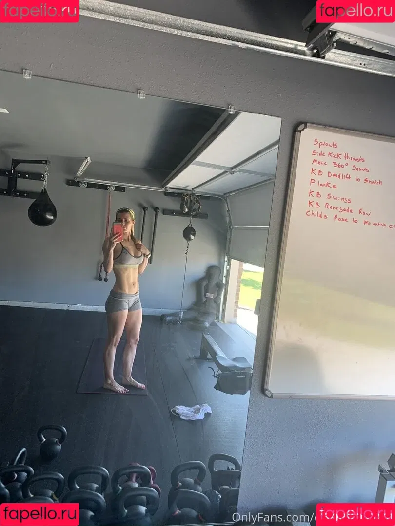 Cassie Bender / CassieBenderX / anyuser / cassiebenderfit Onlyfans Photo Gallery 