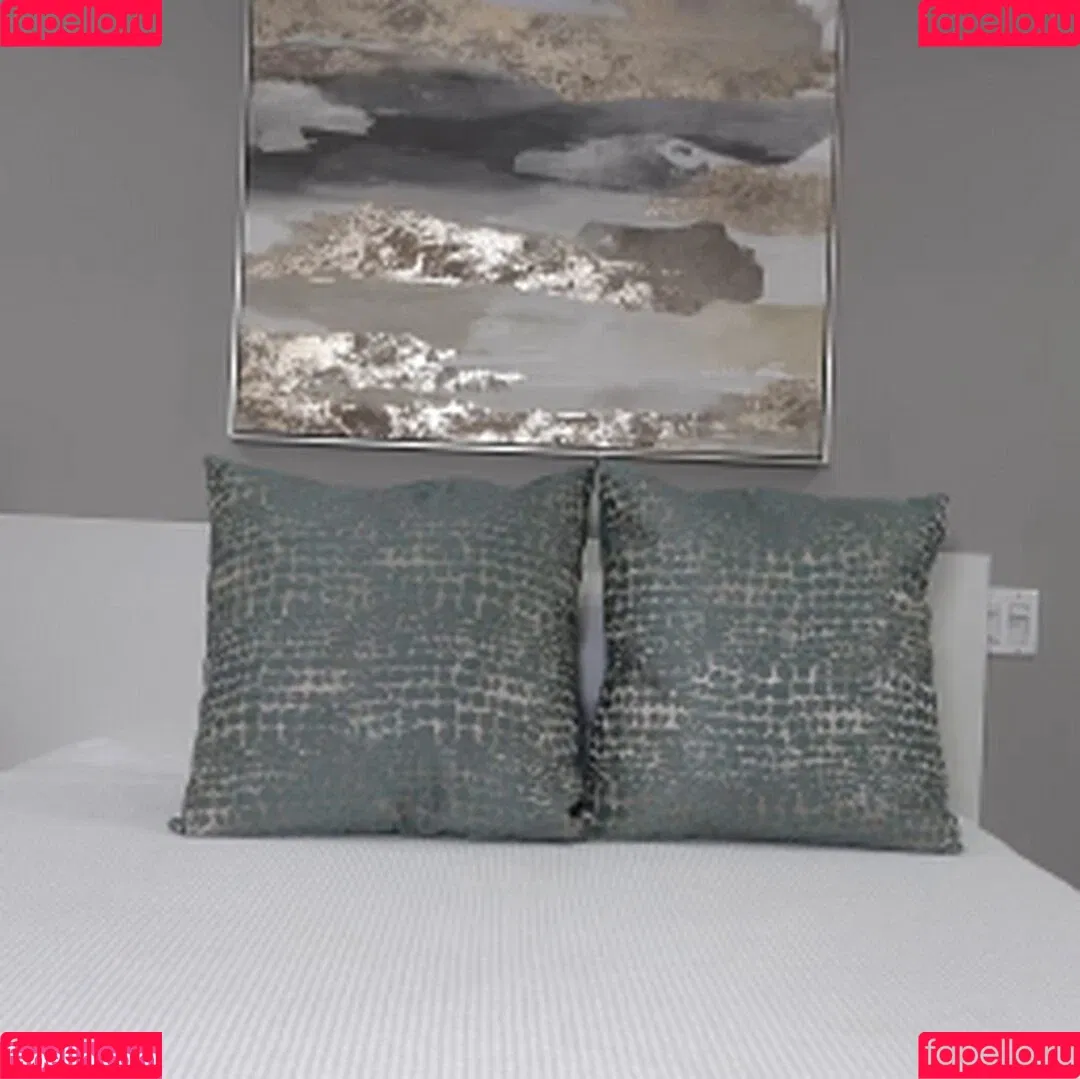 Cassie Bender / CassieBenderX / anyuser / cassiebenderfit Onlyfans Photo Gallery 