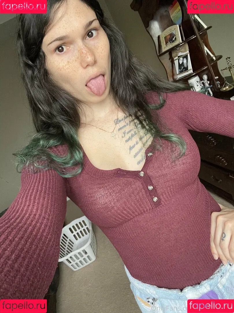 Eevee Bee / Eeveebeeshow / eevee_bee / eeveethebee Onlyfans Photo Gallery 