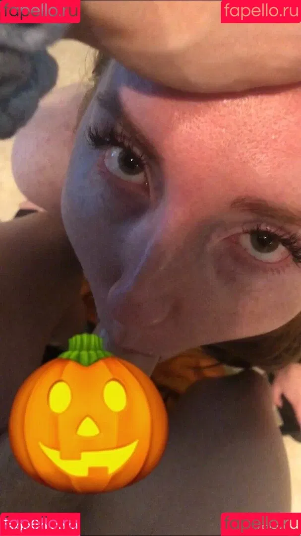 Eevee Bee / Eeveebeeshow / eevee_bee / eeveethebee Onlyfans Photo Gallery 