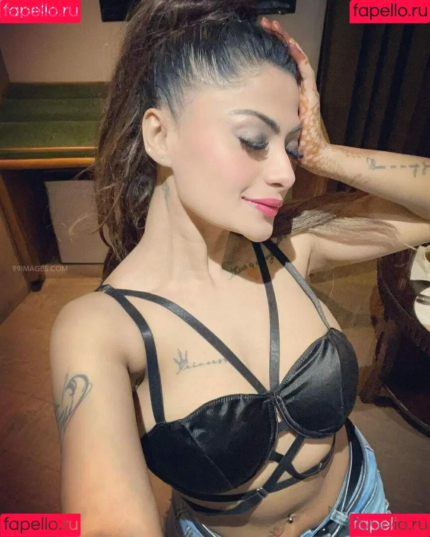 Suhaani Laskar / suhaanilaskar Onlyfans Photo Gallery 