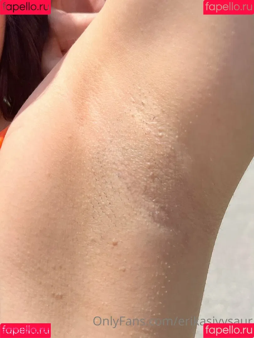 erikasbulbasaur / erikasvenusaur Onlyfans Photo Gallery 