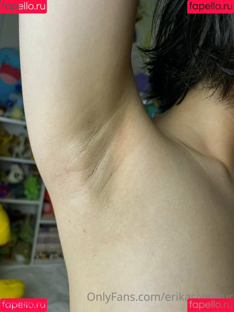 erikasbulbasaur / erikasvenusaur Onlyfans Photo Gallery 