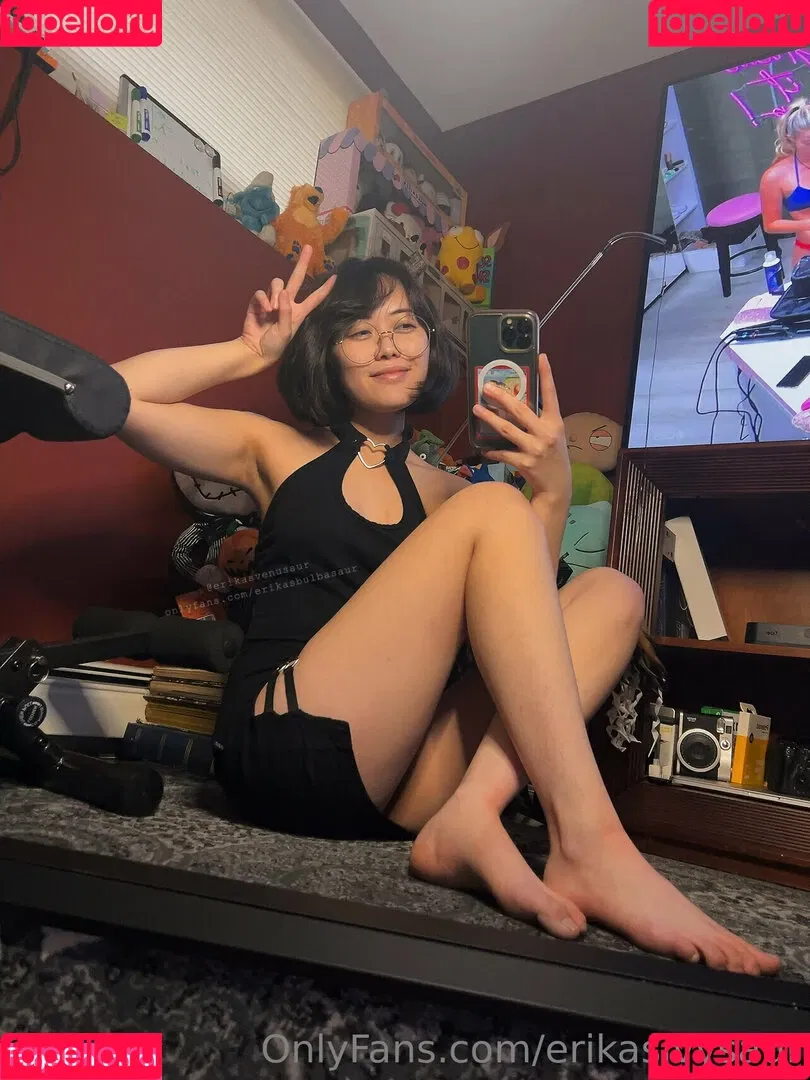 erikasbulbasaur / erikasvenusaur Onlyfans Photo Gallery 