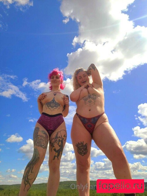 _thattinytonii / https: / tinytoni Nude Onlyfans Photo 20