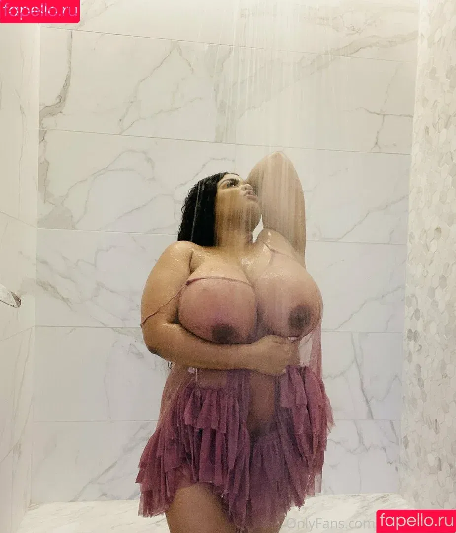 Kim Tiddies / kim-tiddies / kim__manana / kimtiddy Onlyfans Photo Gallery 