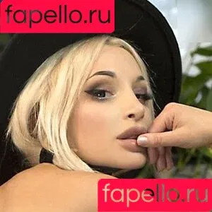 Kate Lambert / katopunk Onlyfans Photo Gallery 