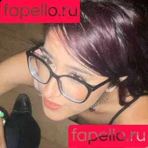 kukiw0rld Onlyfans Photo Gallery 