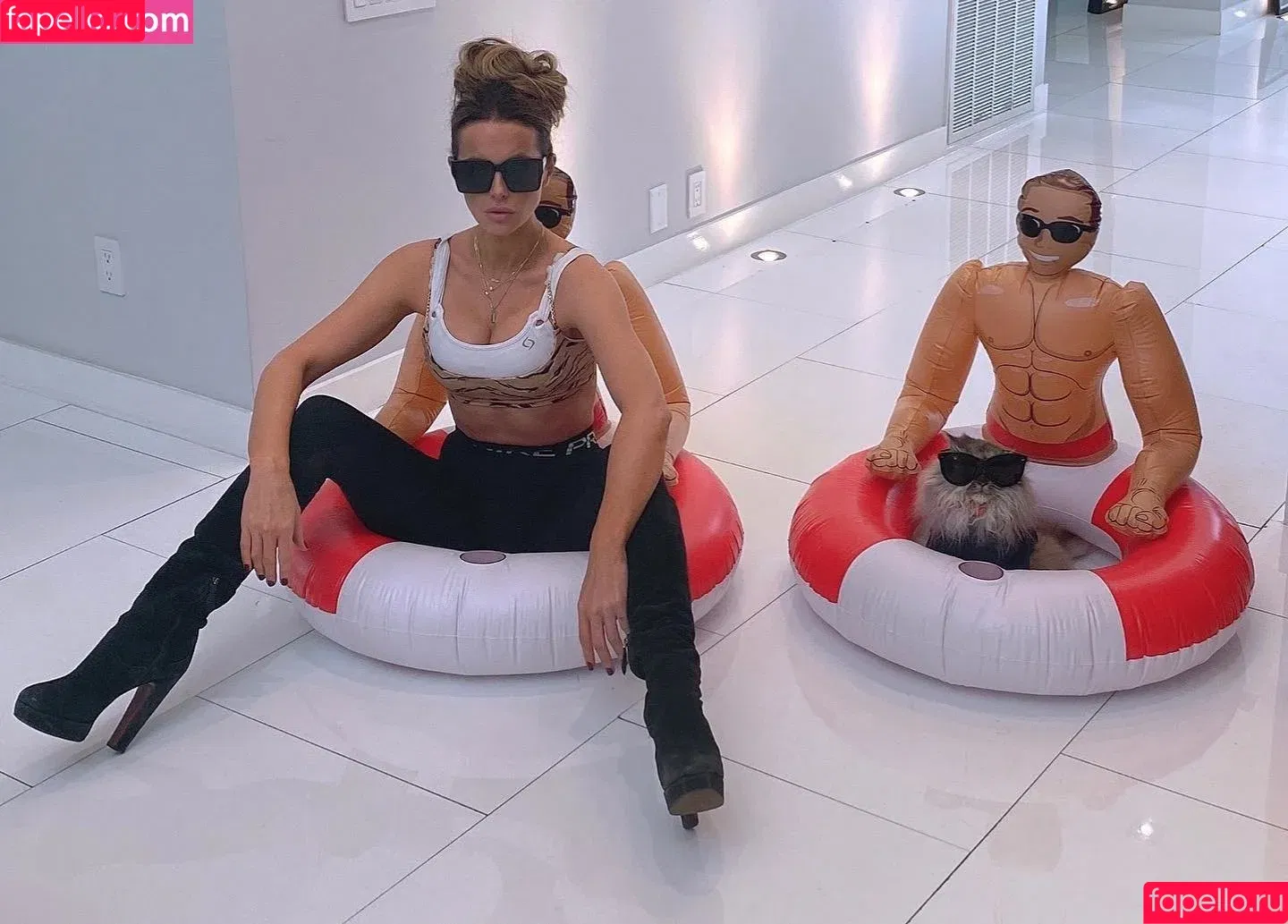 Kate Beckinsale / katebeckinsale Onlyfans Photo Gallery 