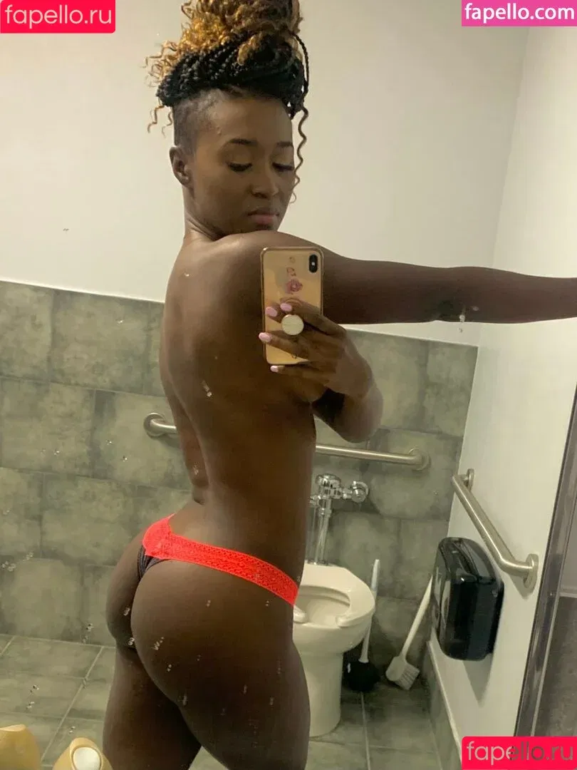 Queen Aminata / Queenaminata / amisylle / amisylle - AEW Onlyfans Photo Gallery 