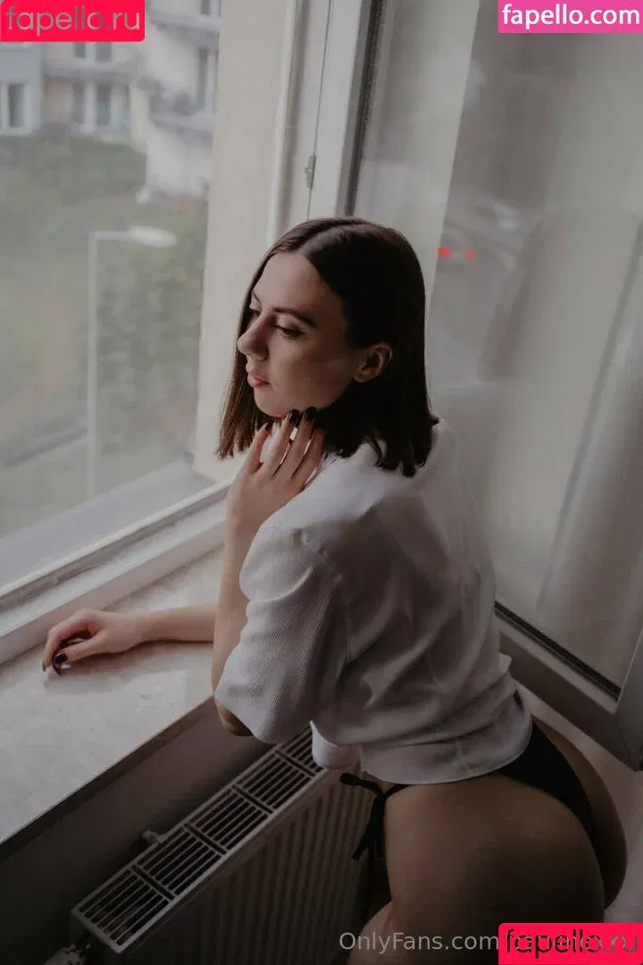 Paulinexxx / paulinexlake Onlyfans Photo Gallery 