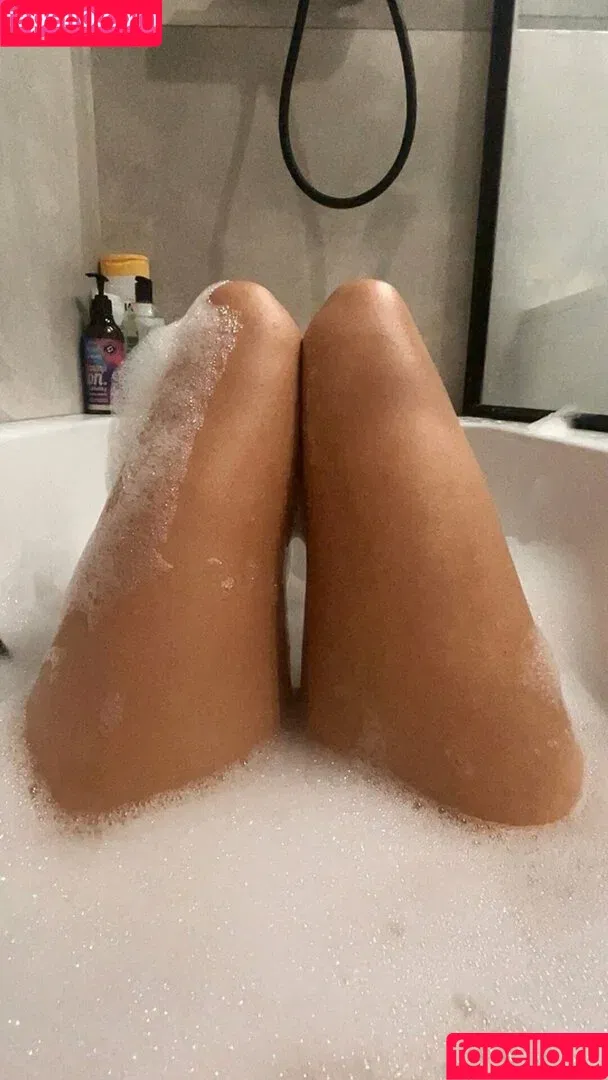 Paulinexxx / paulinexlake Onlyfans Photo Gallery 