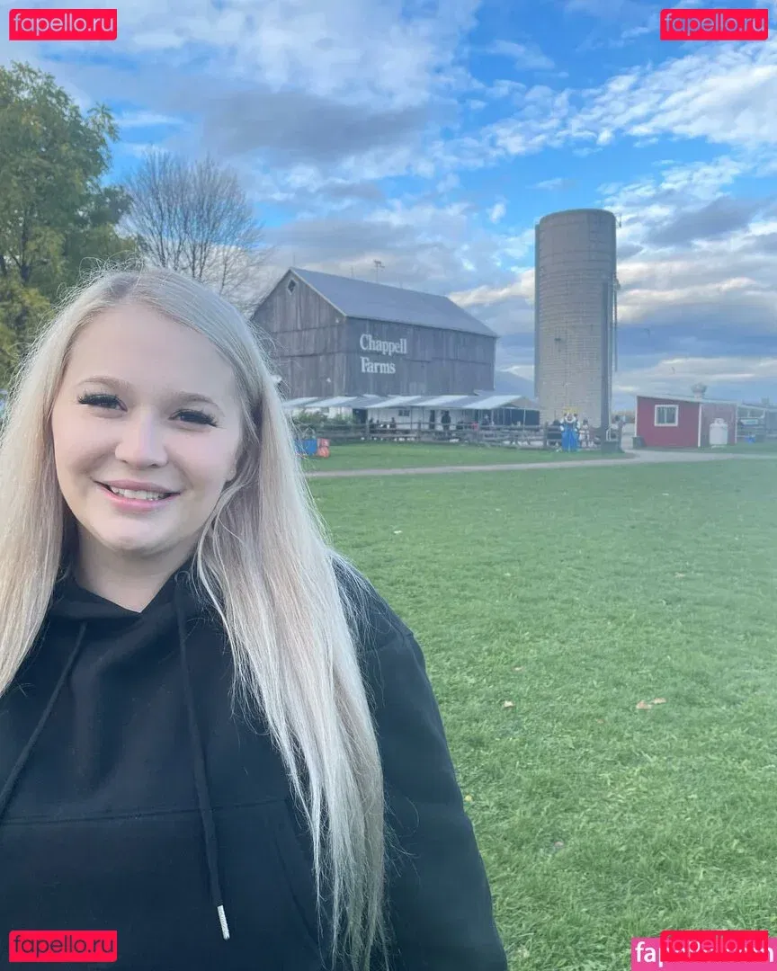 Stacy Onlyfans Photo Gallery 