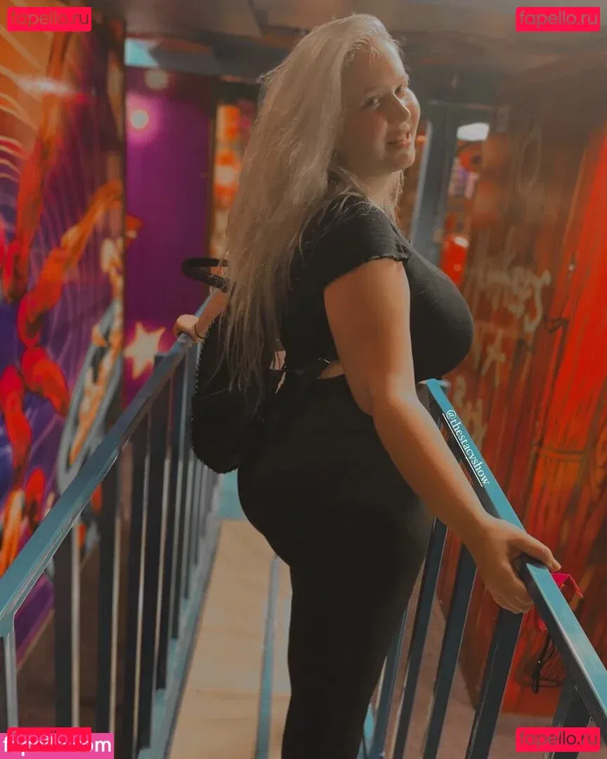 Stacy Onlyfans Photo Gallery 