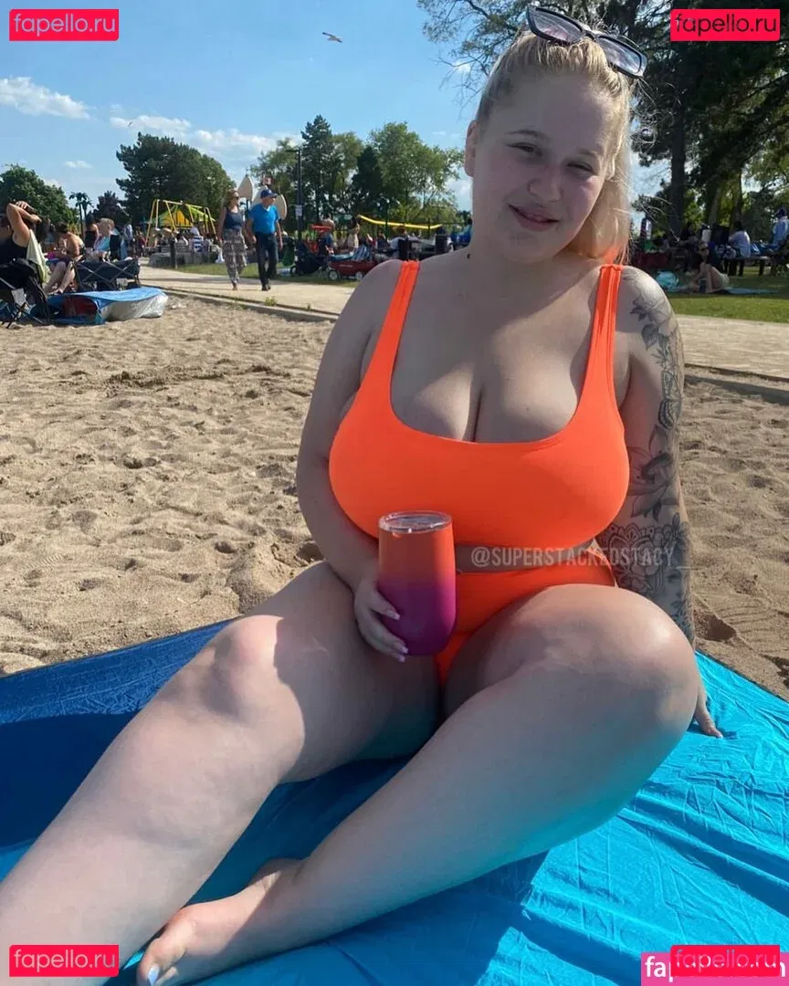 Stacy Onlyfans Photo Gallery 