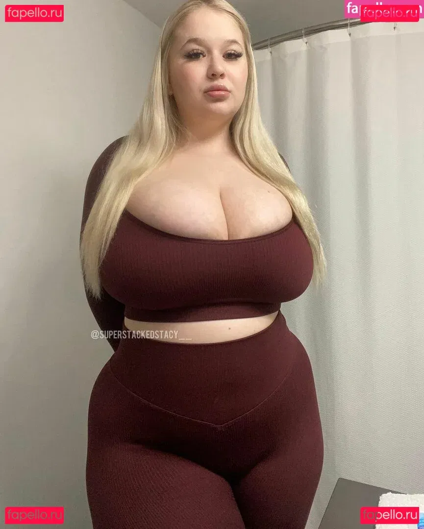 Stacy Onlyfans Photo Gallery 