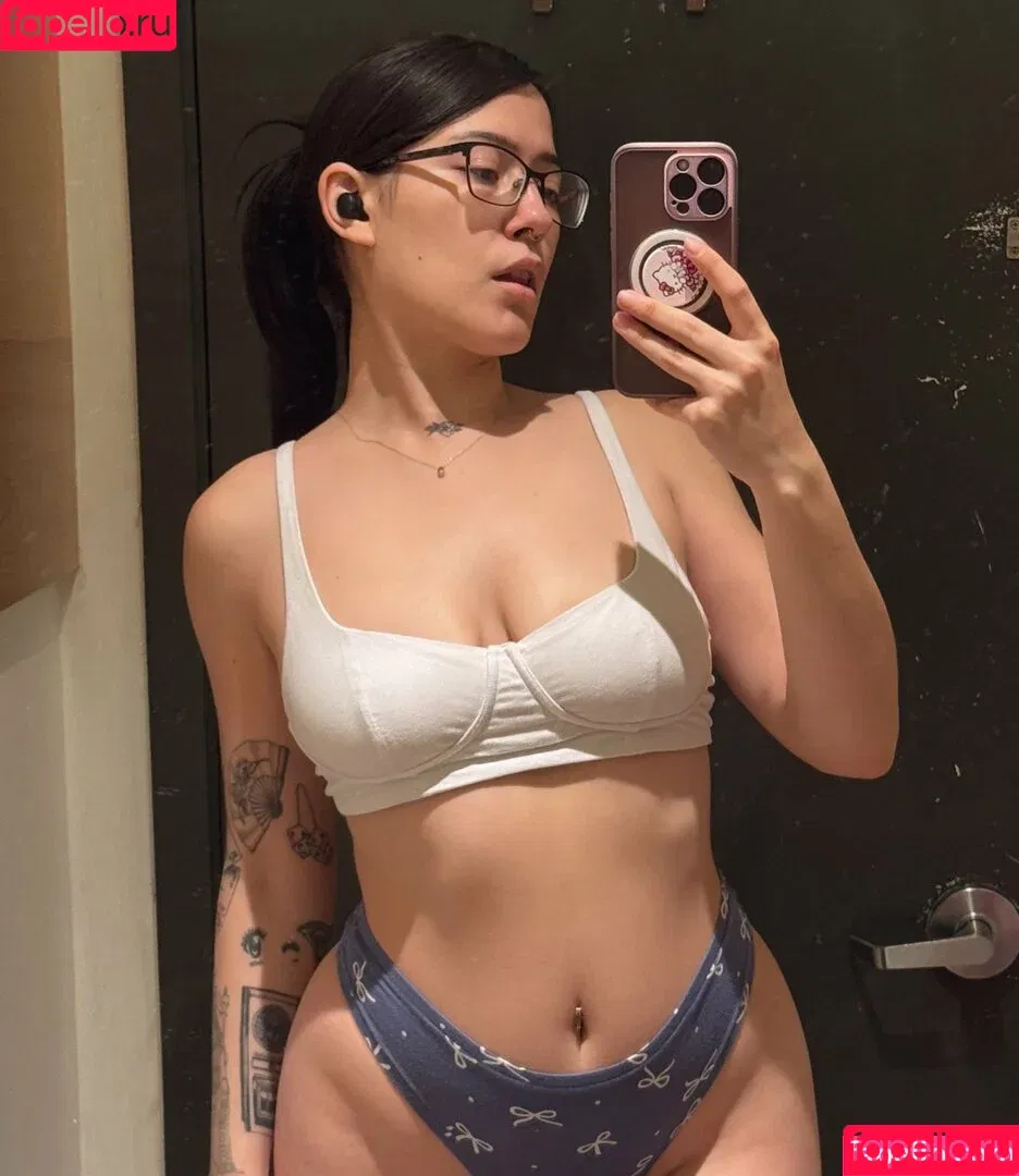 miauofficial / saint.miau Onlyfans Photo Gallery 