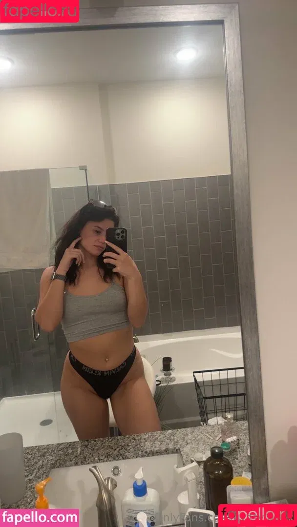 countrychixx / countrygirlx3 Onlyfans Photo Gallery 